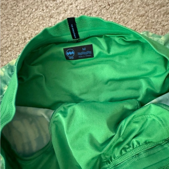 Janji shorts - Picture 2 of 2